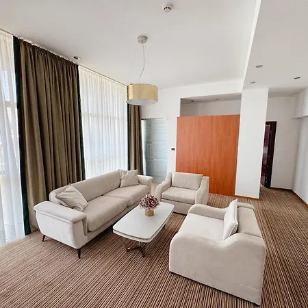 Hotel Via 4*