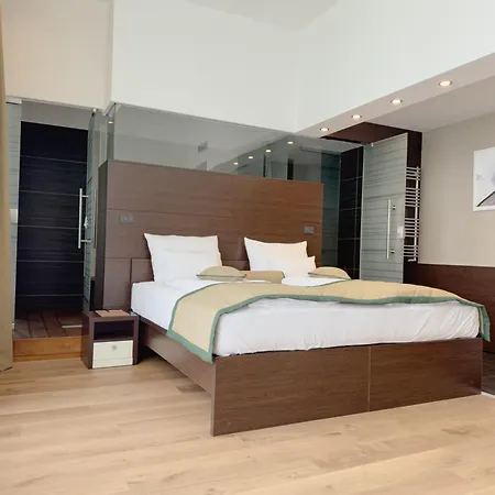 Via Hotel